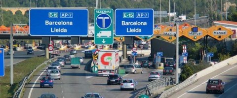 Peaje-en-la-autopista-de-Barcelona-e1428821948234